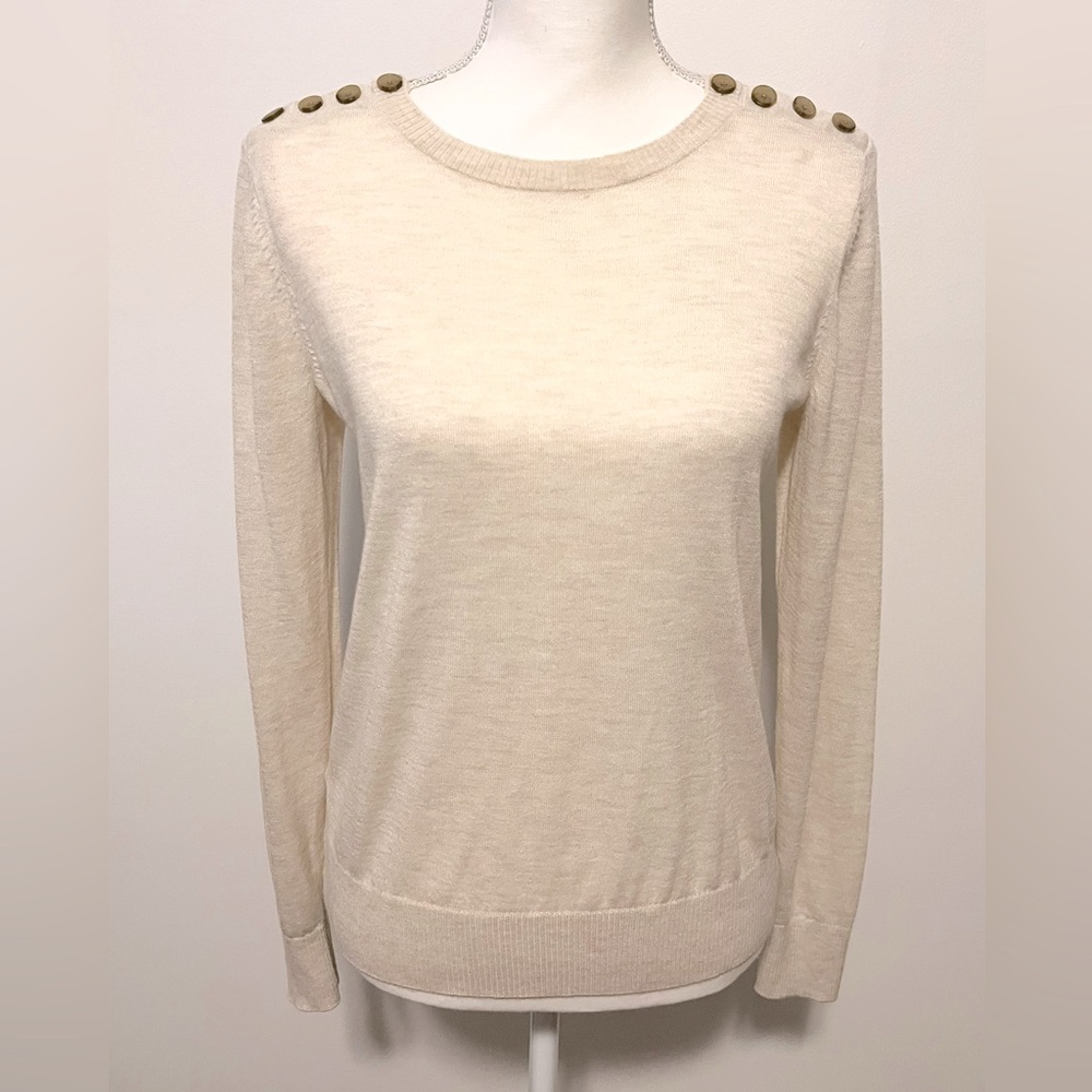 LOFT Crewneck Long Sleeved Lightweight Sweater in Tan. Button Accents. Sz Small